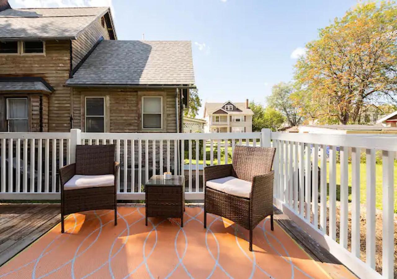 Вилла La Naranja Retreat - Cozy Duplex Near Downtown With Parking, 300 Mb Wifi & Self Check In Кливленд Экстерьер фото